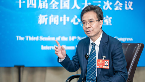 中国访谈 贺海东谈呼市产业转型