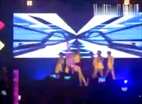IU kiss&cry 好欺负吗 马来西亚青年节 饭拍版 12/05/25-U-Kiss (UKiss)