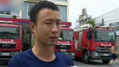 法治中国60分 路遇危急消防员跪地救人网贷成瘾父亲不堪重负