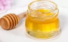 做梦梦到好多蜂蜜怎么回事(梦见好多蜂蜜糖是什么意思)