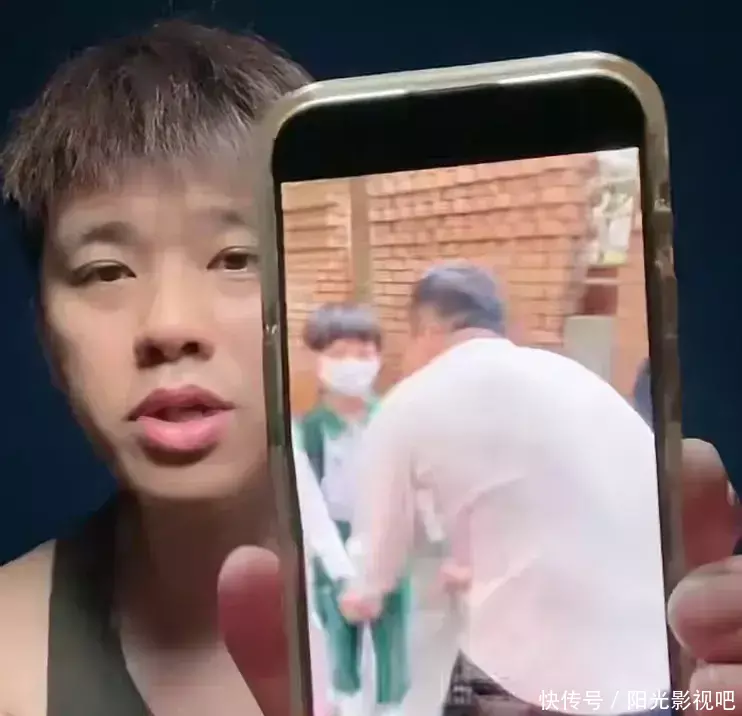 曝汪希玥反感父亲去学校见自己，家丑外扬同学笑，被迫站队不开心 - 360娱乐，你开心就好
