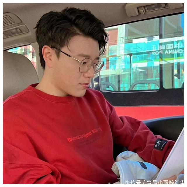 脱口秀杨波试图自杀引热议，称吃头孢喝酒没事，官媒紧急呼吁别信 - 360娱乐，你开心就好