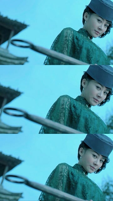 刀背藏身:女神许晴手握大刀真是太酷了!