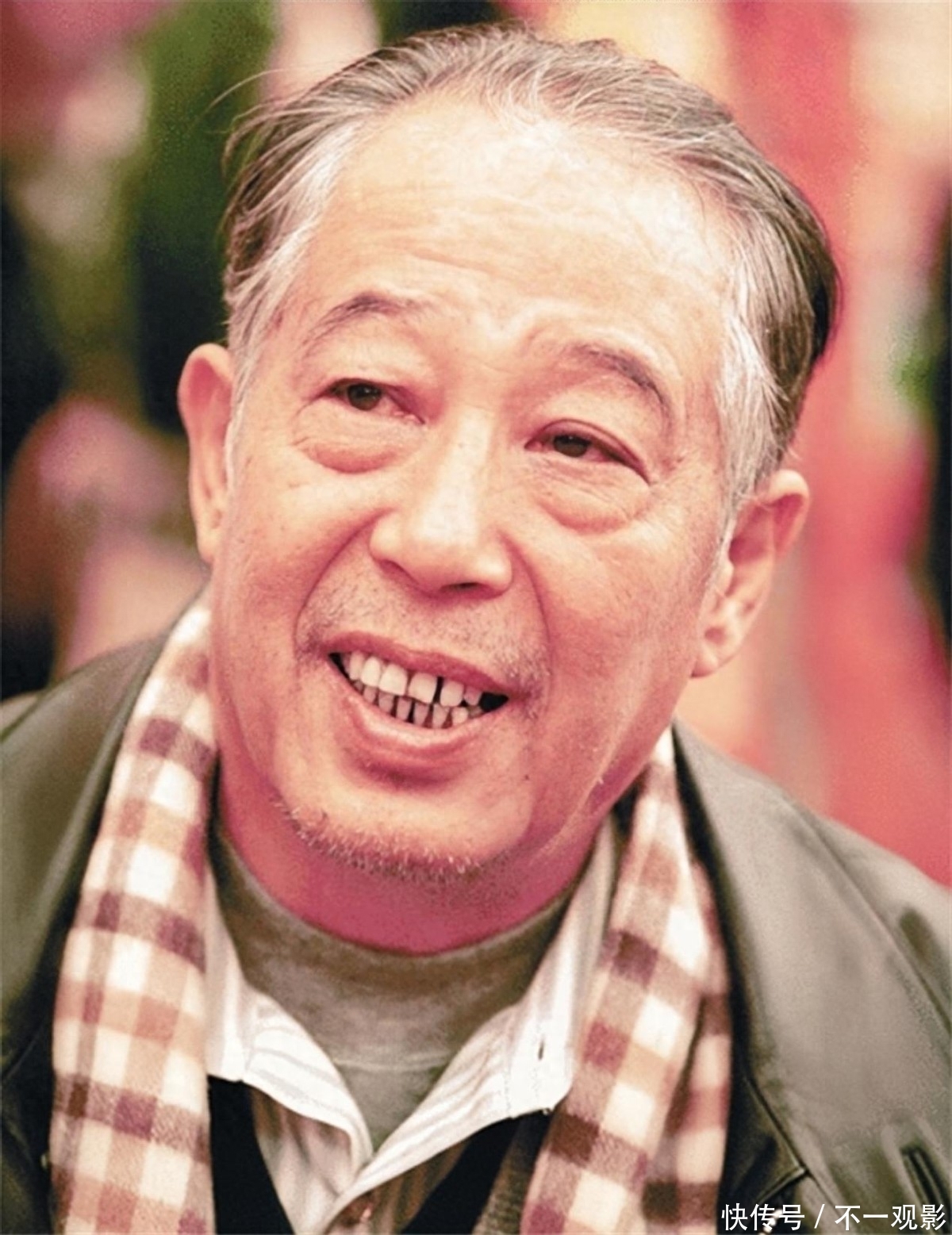 老戏骨文兴宇：52岁走红，66岁因肺癌离世，遗孀的选择令人泪目 - 360娱乐，你开心就好