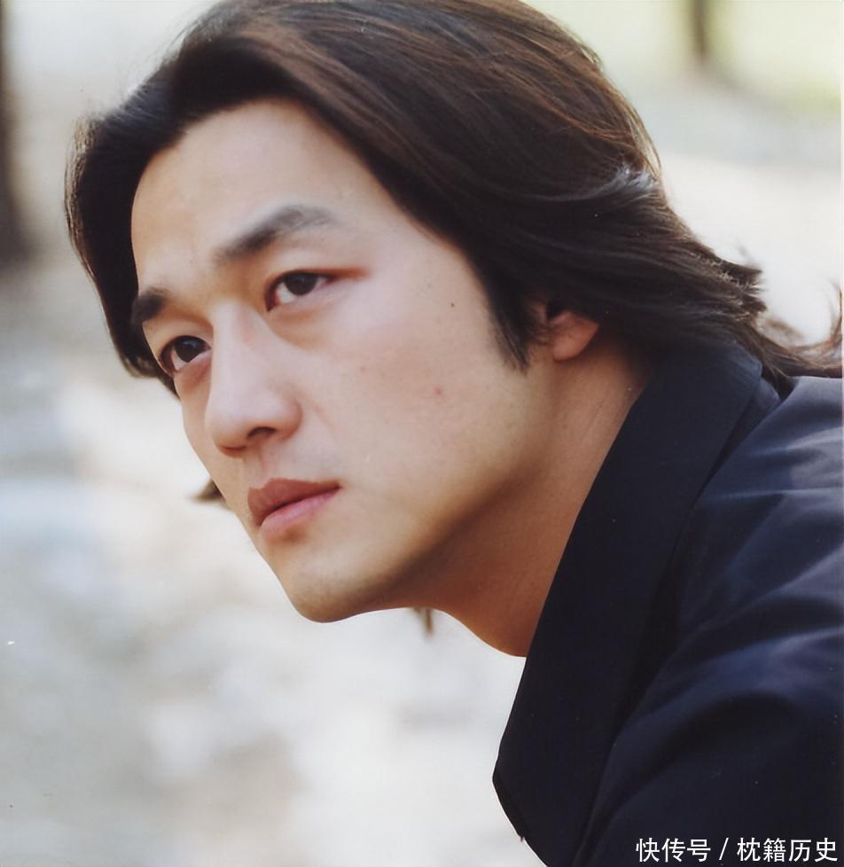 事实证明,劈腿瞿颖,与王菲离婚的李亚鹏,已活成了一个"笑话"