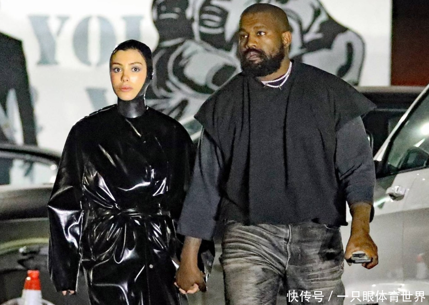侃爷夫妇出街！二婚娇妻终于正常了，穿吊带秀身材，不输卡戴珊 - 360娱乐，你开心就好