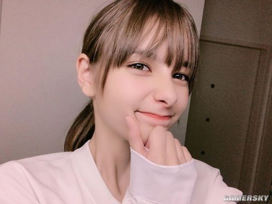 日本五国混血超级美少女天使般精致面庞人气飙升