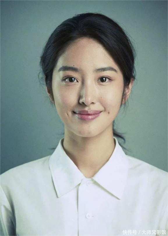 这一次,离开陈金飞杨采钰,把她的"尴尬"展现得淋漓尽致