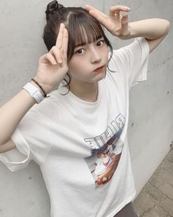 制服美少女让人想告白日本19岁清纯偶像甜美可爱