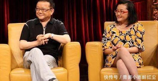 73岁和珅王刚妻子近照大曝光，儿子与外孙同年，真是人生赢家 - 360娱乐，你开心就好