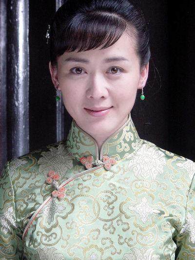 李琳,1971年1月11日生于安徽合肥,中国内地影视女演员,1994年毕业于
