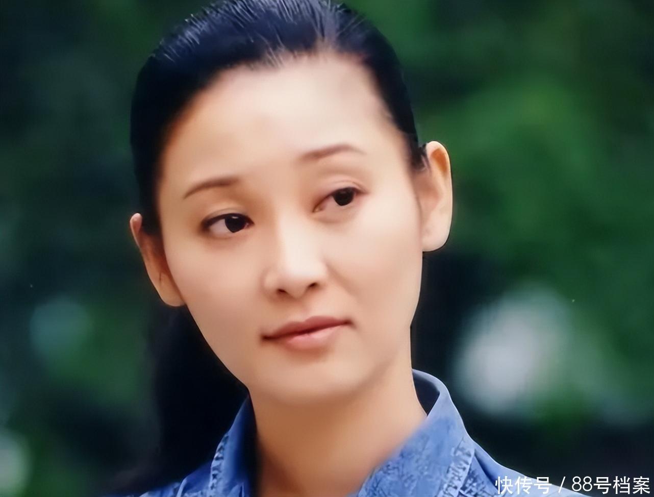 屡遭冯小刚背叛,却闭口不提离婚,徐帆的“精明”你想象不到 - 360娱乐,你开心就好
