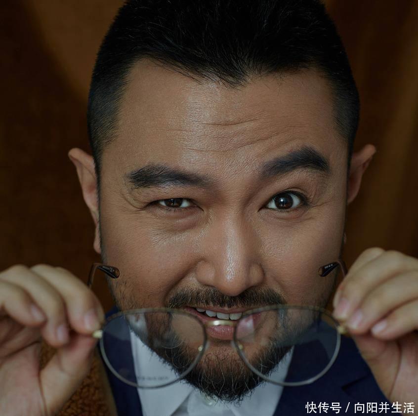 演员刘向京：凭《闯关东》成名，相亲娶圈外妻生一子托起父母晚年 - 360娱乐，你开心就好