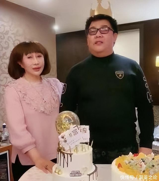 杨光:从天才盲人歌手到登上央视黑名单,他这些年都经历了什么?