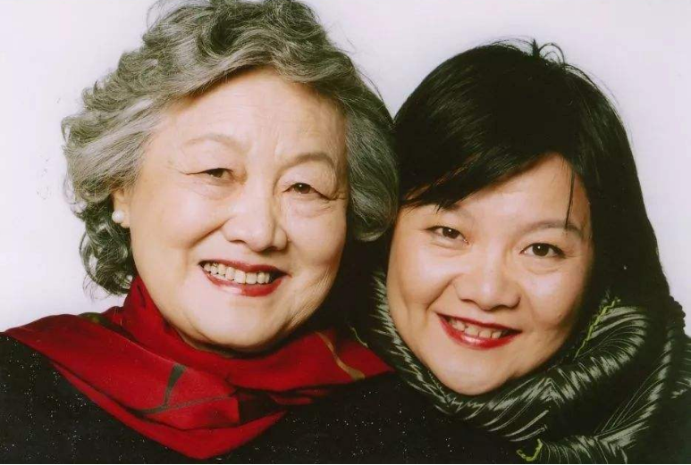 章含之嫁乔冠华被称天作之合，女儿洪晃却评她“太把男人当回事” - 360娱乐，你开心就好