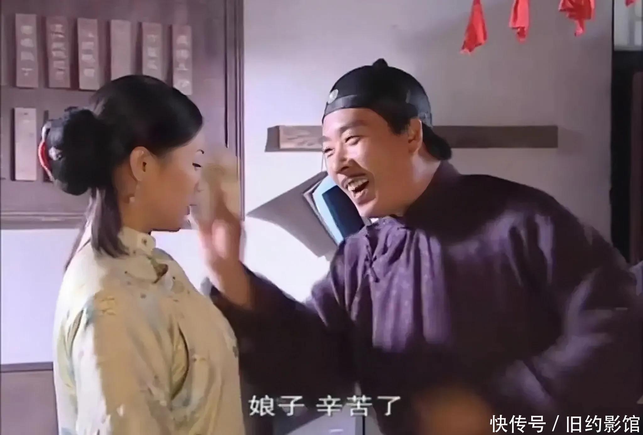 张雅欣扮演的老板娘是佟乐乐的母亲