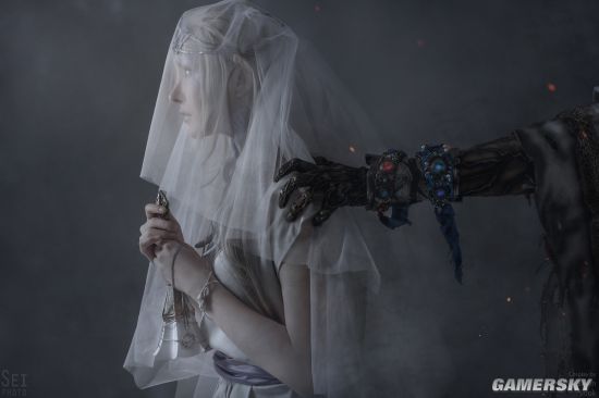 黑暗之魂系列人物群像cos沙力万囚禁半龙妹太虐心