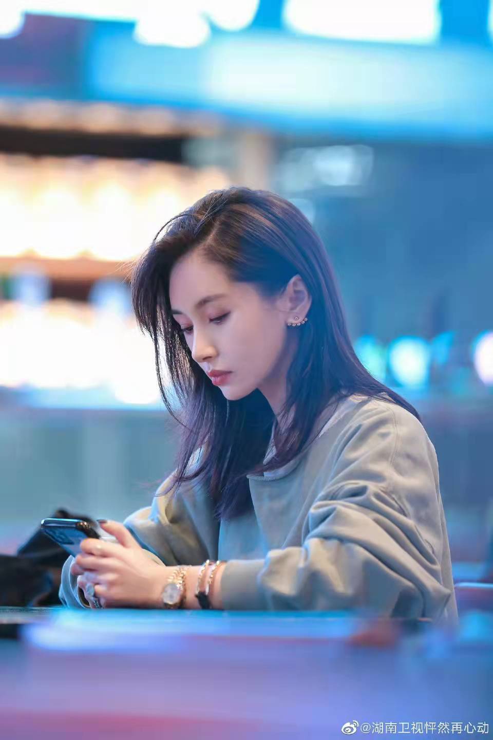 演员王子文全新的答卷:开放包容乐对人生 - 360娱乐,你开心就好