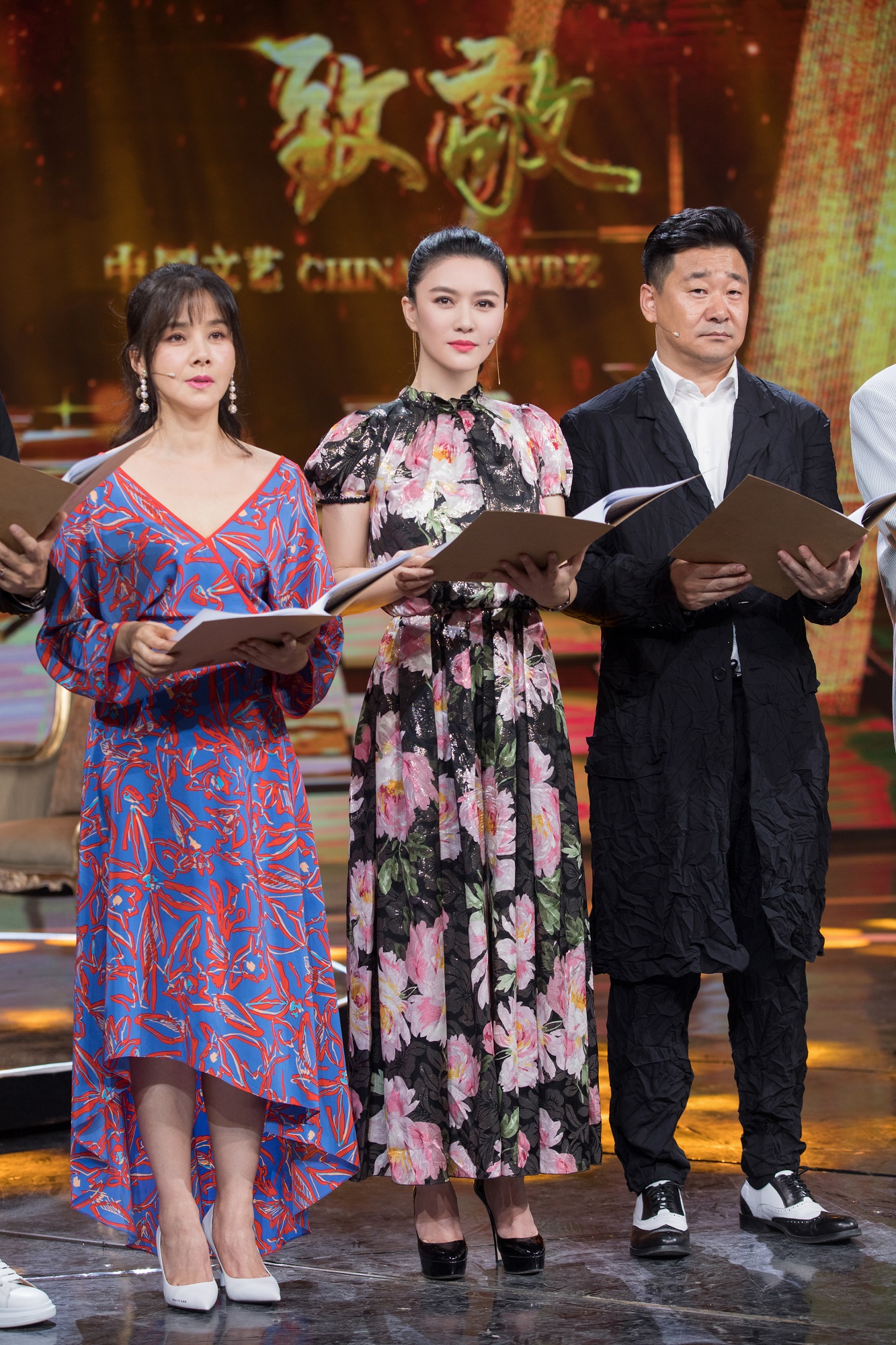 3/6 作为有实力的演技派演员田海蓉曾凭借《浪漫女孩》获长春电影节