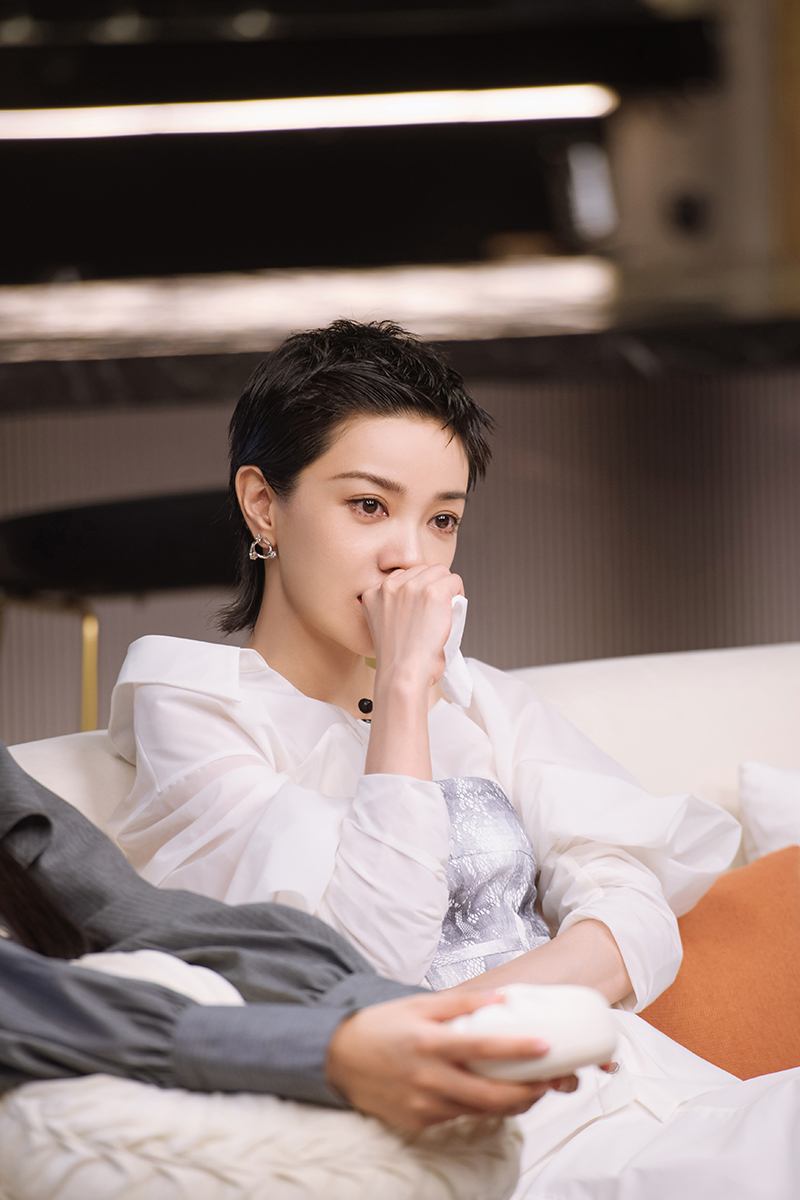 郭采洁《再见爱人》暖心输出 线下巡演广州站下周开启