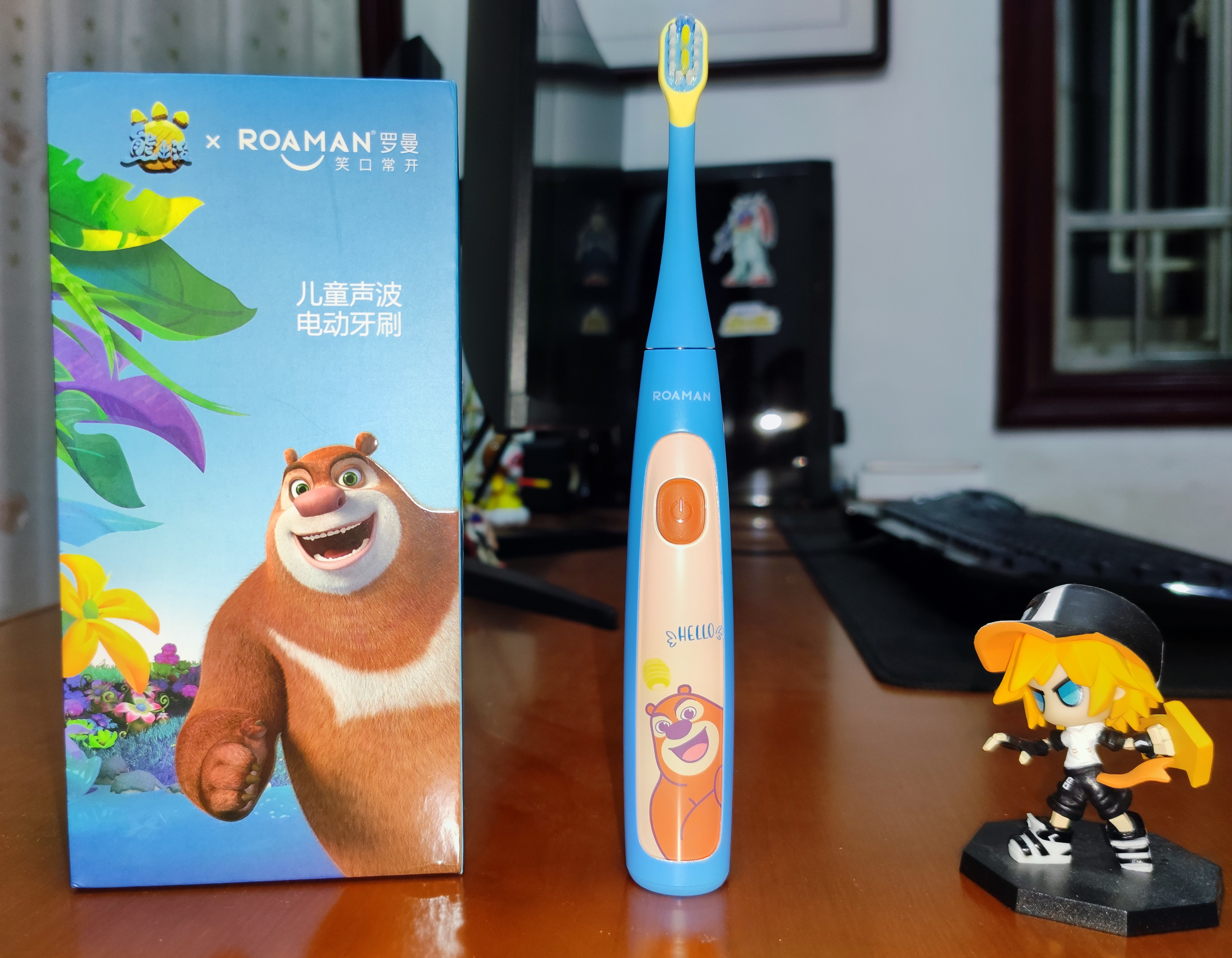 护齿小卫士-罗曼×熊出没联名款儿童电动牙刷