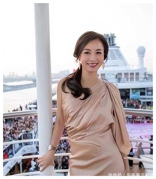 "小三"张庭当初哭晕在媒体面前,如今吞下百亿罚单转战东南亚