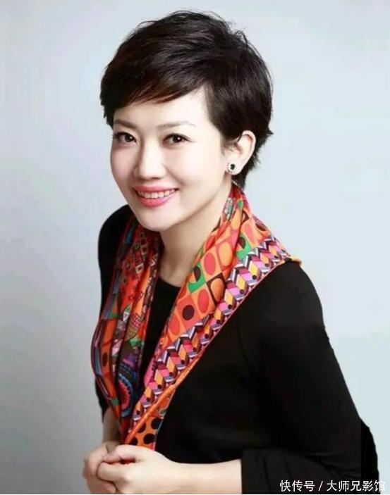 央视美女主持人王端端：嫁给同行丈夫很幸福，直播时落泪被质疑 - 360娱乐，你开心就好