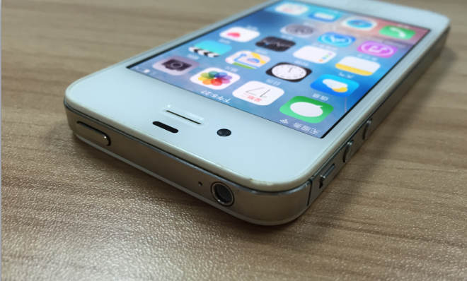 苹果【iphone 4s】联通 3g/2g 白色 16 g 国行 八成新 真机实拍 - 360