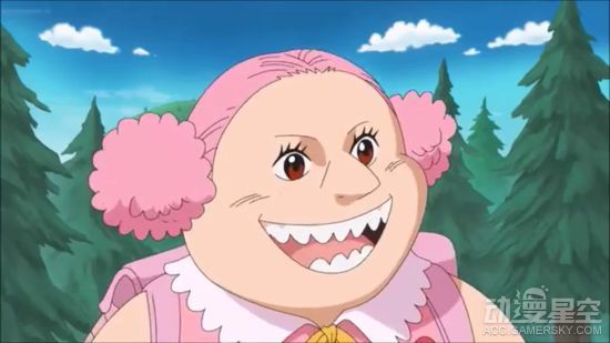 修女的照片被打碎,这让big mom回忆起自己小时候的故事.