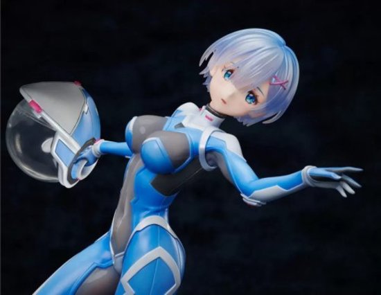 re从零开始的异世界生活雷姆太空服手办紧身太空装展曼妙身姿