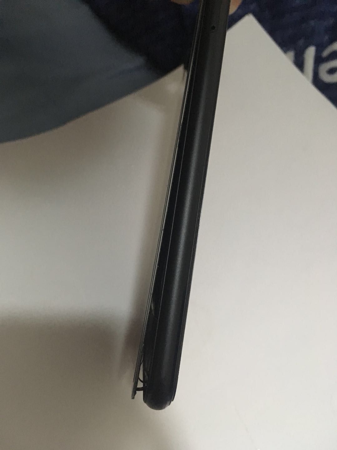 手机电池鼓包,请给我个说法