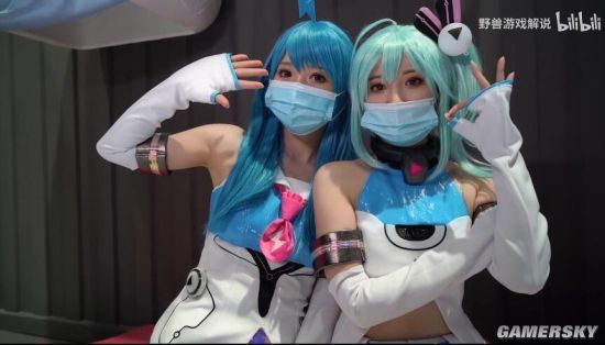 大升格下的coser美少女上海cj2021showgirl美照