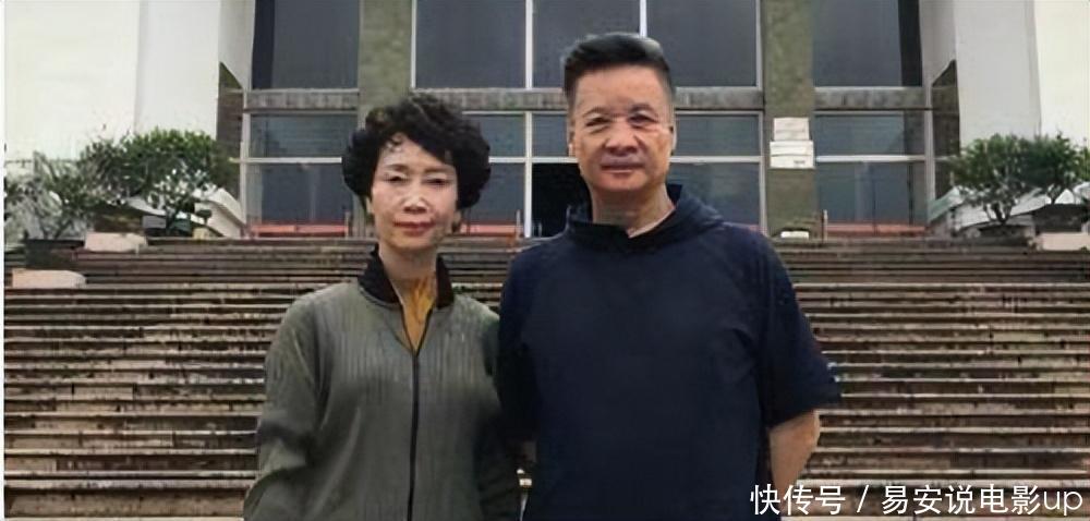 阎维文：成名坎坷之路，却甘愿为妻子放弃前途，陪她抗癌35年 - 360娱乐，你开心就好