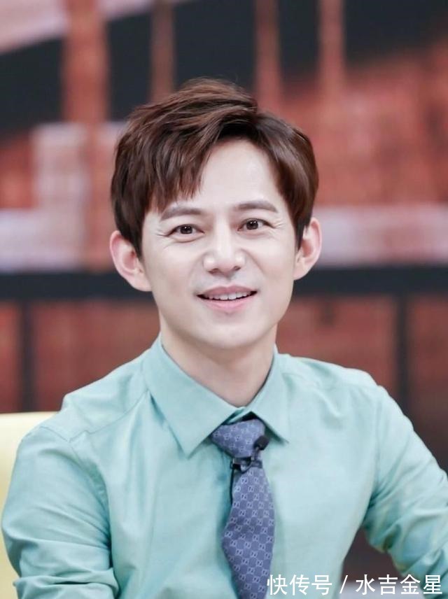 在线《快本》无限停播何炯辞职声称湖南台工作人员出面辟谣!