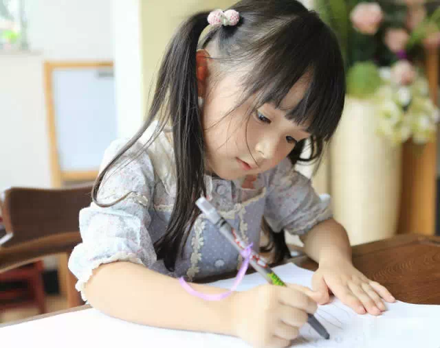 小乐乐全集 t018570cab055b21406.webp?size=640x507