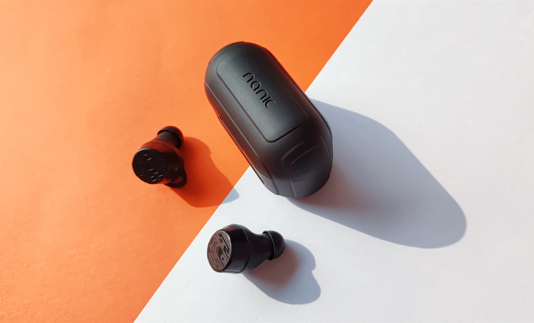 双单元圈铁!蓝牙5.0陶瓷天线!诸多需求悉数满足!——nank t2蓝牙耳机