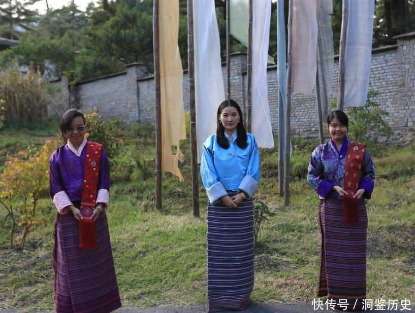 30岁不丹王后真伤心了,狠心摘下宝石婚戒,向母亲诉说婚姻苦楚 - 360娱乐,你开心就好
