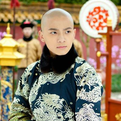 粉丝齐换头像怒怼经纪人