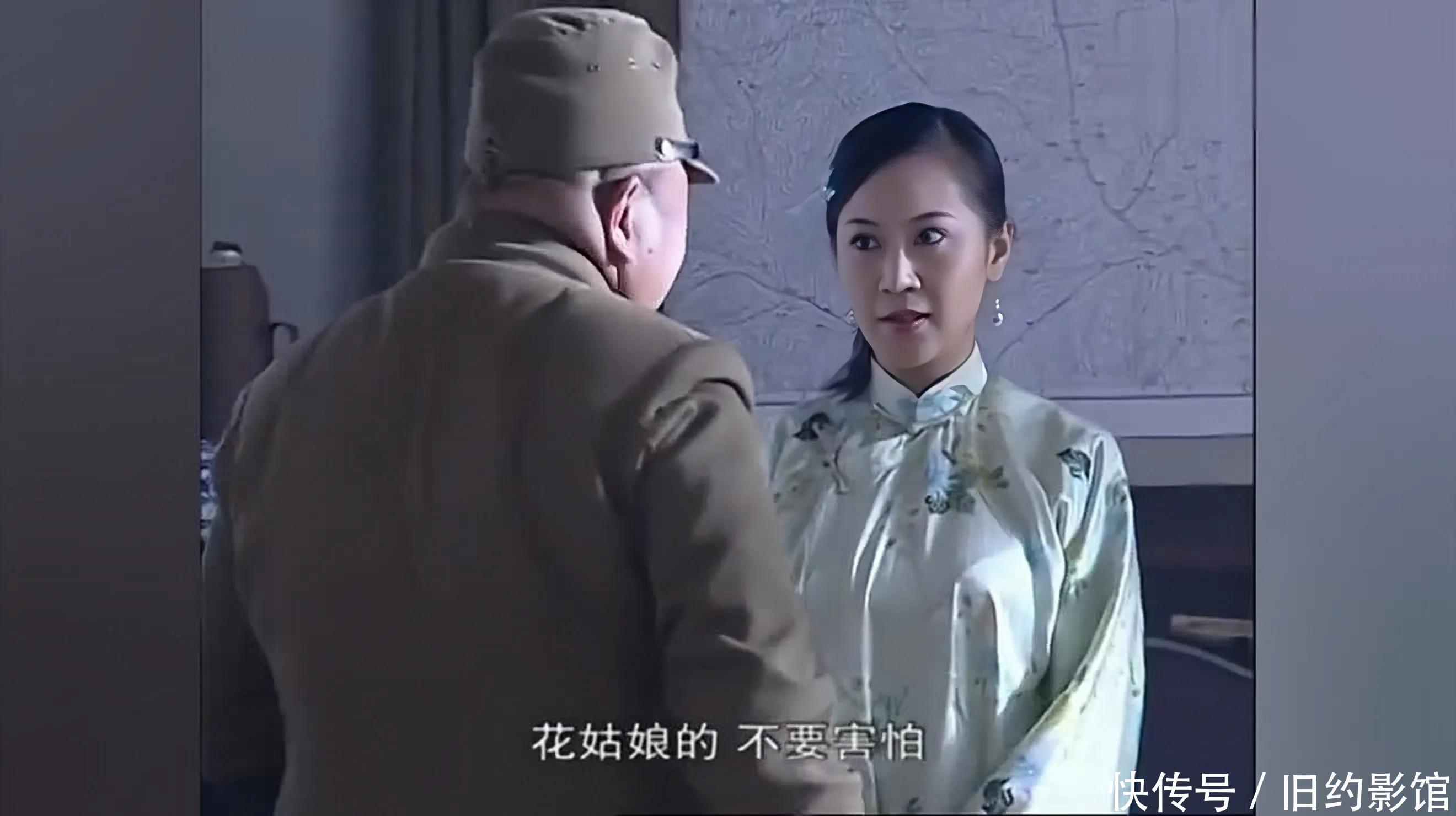 张雅欣扮演的老板娘是佟乐乐的母亲