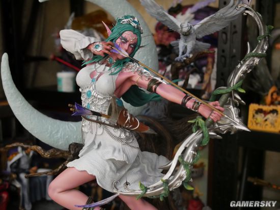 大祭司泰兰德雕像图赏腾空跃起拉弓优美帅气