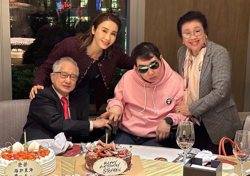 黎姿嫁残疾富商马廷强时，网友担心得要命，如今却活得令人羡慕 - 360娱乐，你开心就好