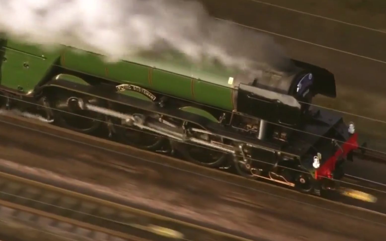 【工业之美】英国著名蒸汽火车"苏格兰飞人"号重新上路剪辑