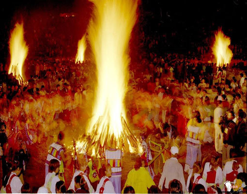 藏族——除夕之夜,举行盛大的"跳神会"