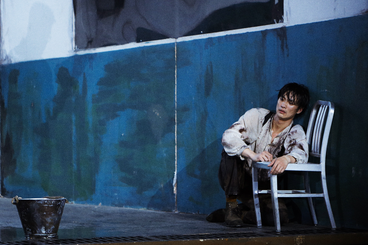 话剧《枕头人》上半年全国巡演圆满落幕 周一围林家川致敬经典守护