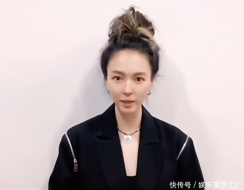 毕夏在张恒远去世后露面,穿黑衣素颜憔悴老了许多,为丈夫不改嫁 - 360娱乐,你开心就好