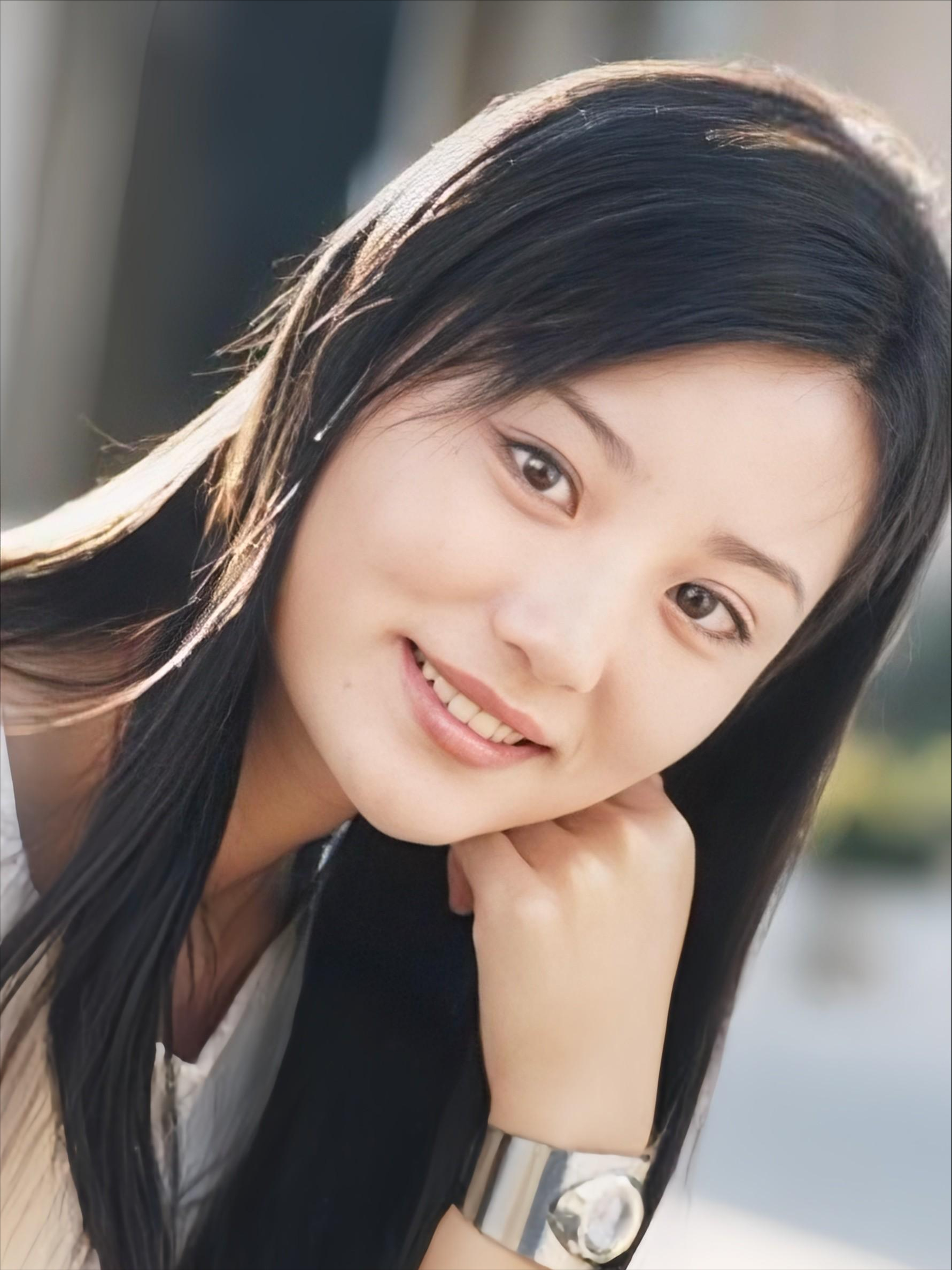 此后赵苏婷出演了几部电视剧都没有引起什么水花,渐渐就消失在了娱乐