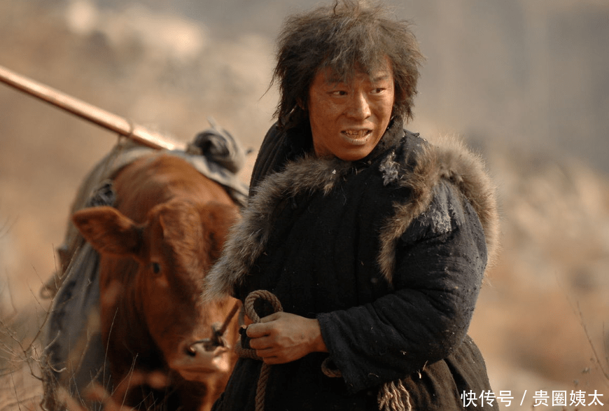 黄渤老婆近照曝光,整整隐藏了20多年,网友:这才是夫妻相 - 360娱乐,你开心就好