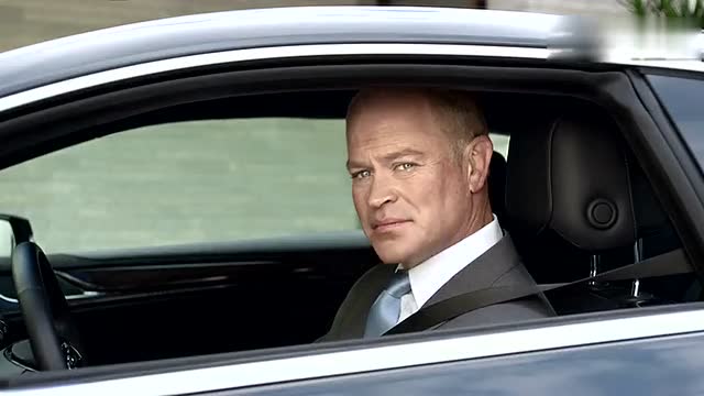 尼尔·麦克唐纳主演凯迪拉克广告