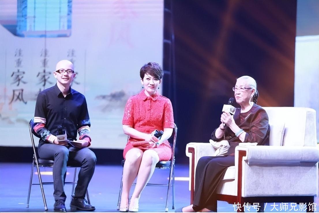 央视美女主持人王端端：嫁给同行丈夫很幸福，直播时落泪被质疑 - 360娱乐，你开心就好