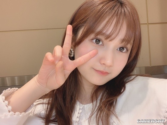 18岁开启写真生涯 akb48成员铃木胡桃水着很有料